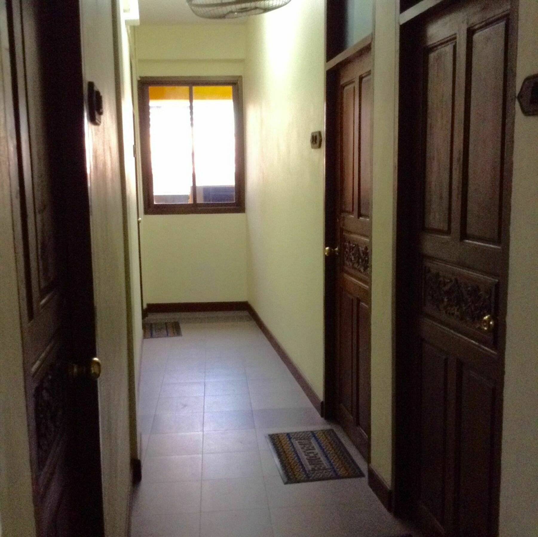 Bc Guesthouse Banglamphu Бангкок Экстерьер фото